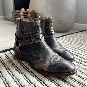 Genuine Leather Bed Stu boots. Handmade and hand dyed. Size 10